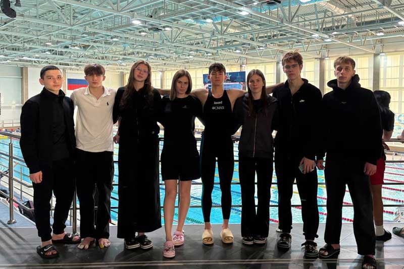 Новотроицкие пловцы приняли участие во Всероссийских соревнованиях по подводному спорту «Снежные ласты» в Томске