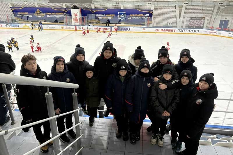 Новотроицкие «Стальные орлы» провели два матча на выезде