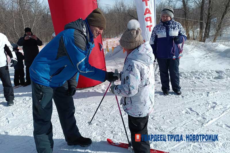 Новотройчане вышли на старты «Лыжни России»