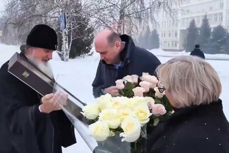 Губернатор Евгений Солнцев в день престольного праздника побывал в  храме Оренбургского президентского кадетского училища
