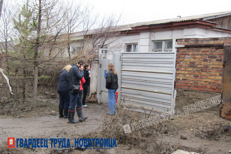 Денис Меньшиков рассказал о ликвидации последствий паводка в Новотроицке