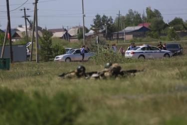 В Оренбуржье при задержании опасного преступника погиб полицейский