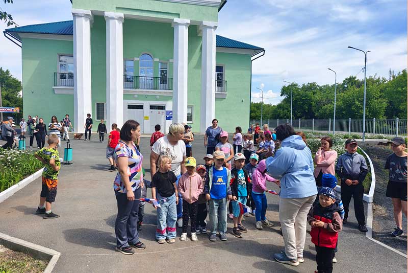 Пригородный поселок Новотроицка отметил 90-летний юбилей