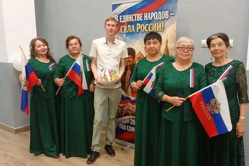 Пригородный поселок Новотроицка отметил 90-летний юбилей