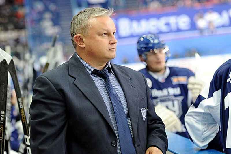 Хоккейный клуб «Южный Урал» остался без главного тренера
