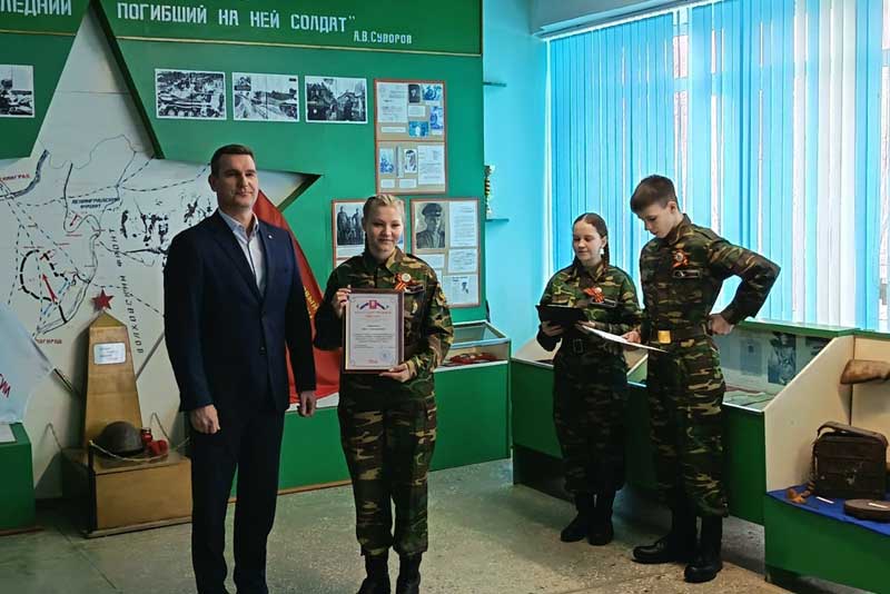 Молодые новотройчане посвящают свое свободное время сохранению памяти о войне