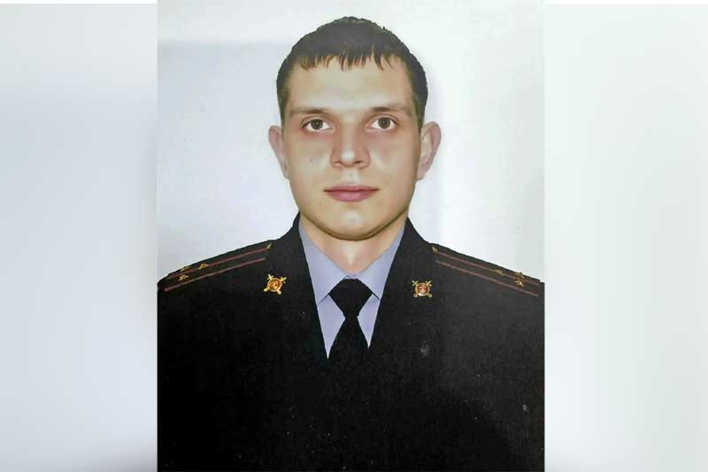Коллектив УМВД России по Оренбургской области выражает соболезнование родным и близким старшего лейтенанта полиции Никиты Гнусина