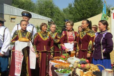 Казачьему роду - нет переводу