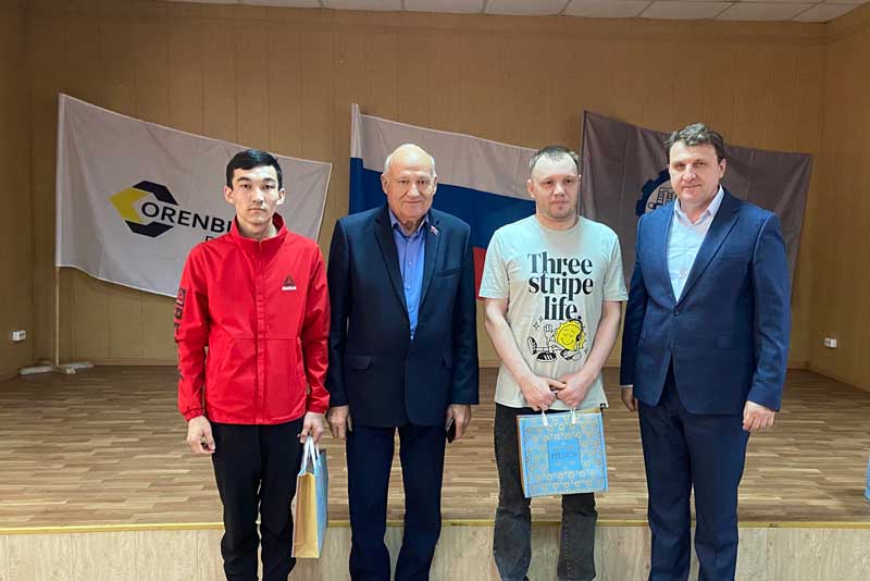 На Новотроицком заводе «Оренбургский пропант» прошел турнир по настольному теннису