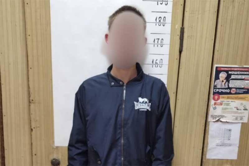 В Новотроицке через курьера мошенники пытались получить у пенсионера 2 миллиона рублей 