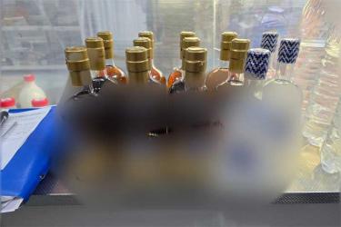 В Орске и Новотроицке полицейские изъяли самопальный алкоголь