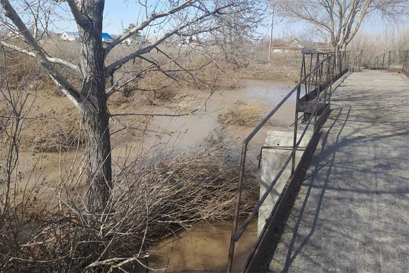Специалисты восстанавливают водоснабжение в Пригорном и Крык-Пшаке