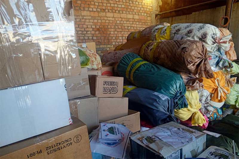 Новотройчане отправили очередную партию гуманитарной помощи бойцам СВО