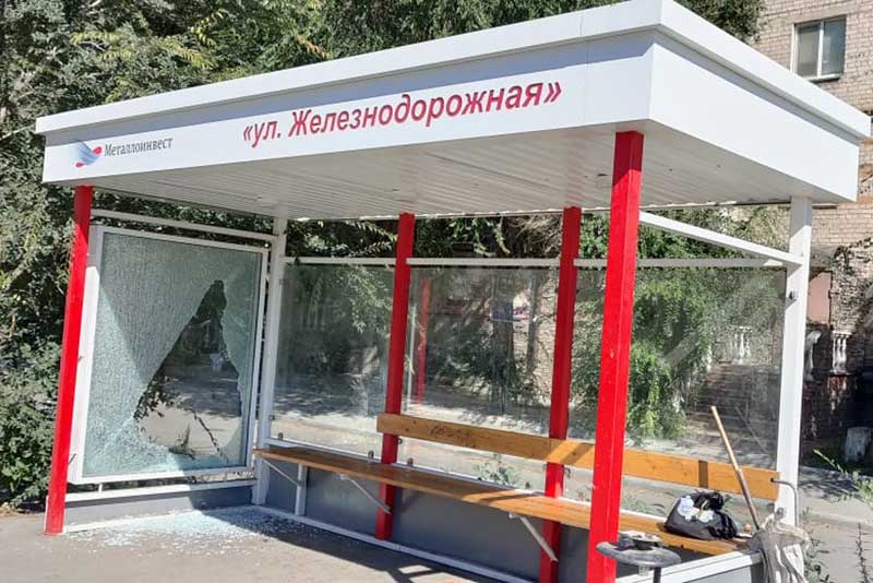 На улицах города орудуют вандалы