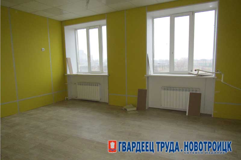 В Новотроицке в рамках национального проекта завершается ремонт детской больницы