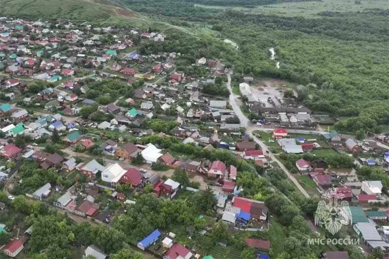 В Оренбуржье в пяти муниципальных образованиях оказались подтоплены 188 жилых домов и 361 приусадебный участок