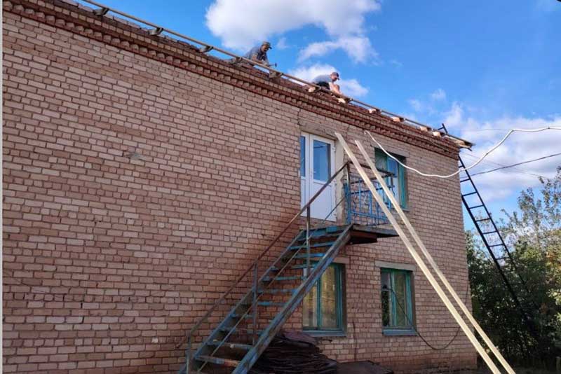 Объекты здравоохранения, в которых по народной программе «Единой России» проводится реконструкция, осмотрели активисты партии