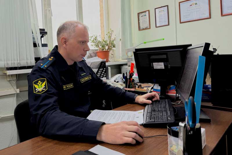 Эхо девяностых: в Оренбуржье оштрафовали «цифрового» коллектора