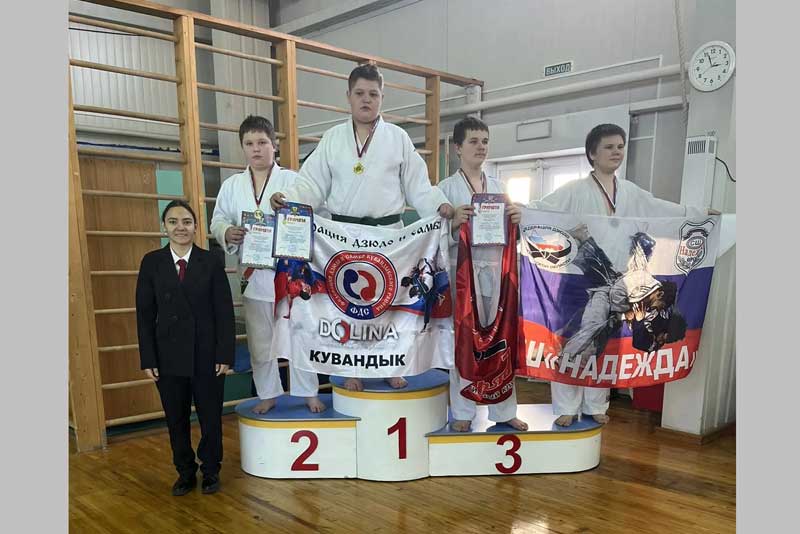  Новотроицкие спортсмены  успешно выступили на представительном турнире по дзюдо