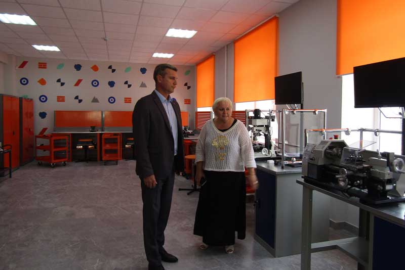 Глава Новотроицка Денис Меньшиков сообщил, что программа развития Новотроицка будет продолжена