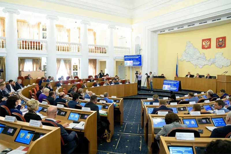 Законодатели Оренбуржья определили  порядок отбора кандидатов на должность главы областного центра