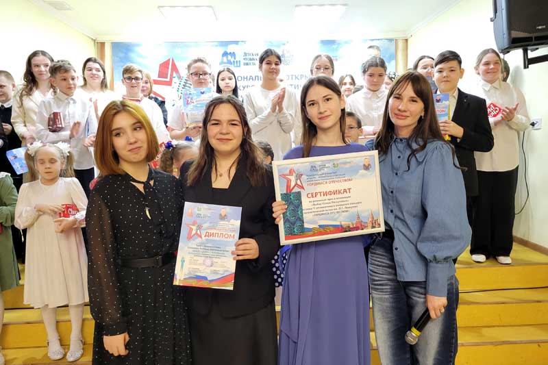 Юбилейный конкурс патриотической песни прошел в Новотроицке