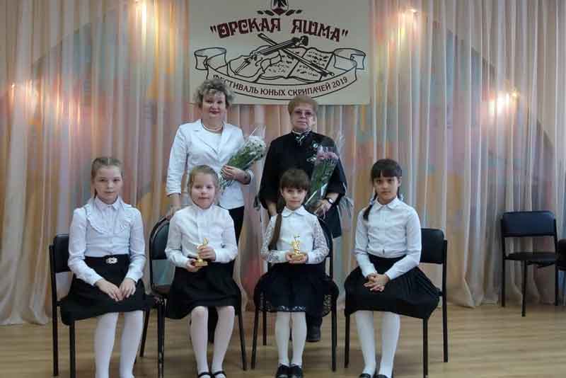 Новотройчане на «Орской яшме» (фото)
