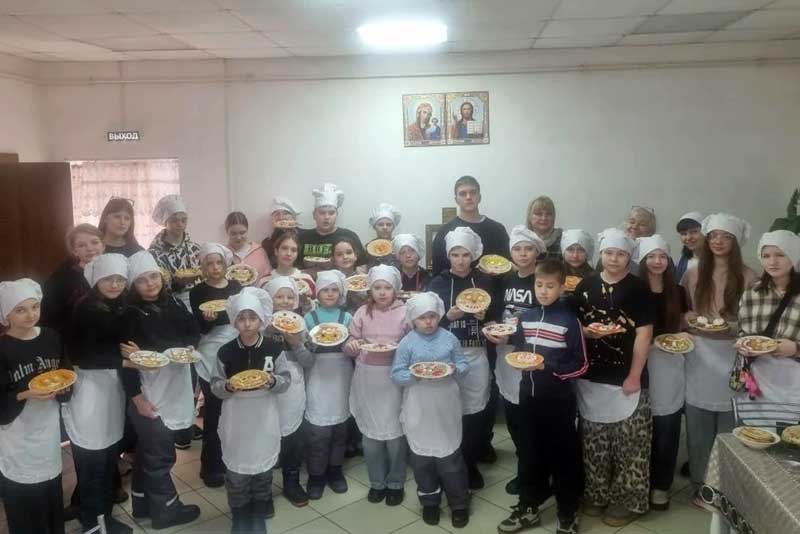 В Новотроицке воскресная школа при Благовещенском храме готовится к новому учебному году