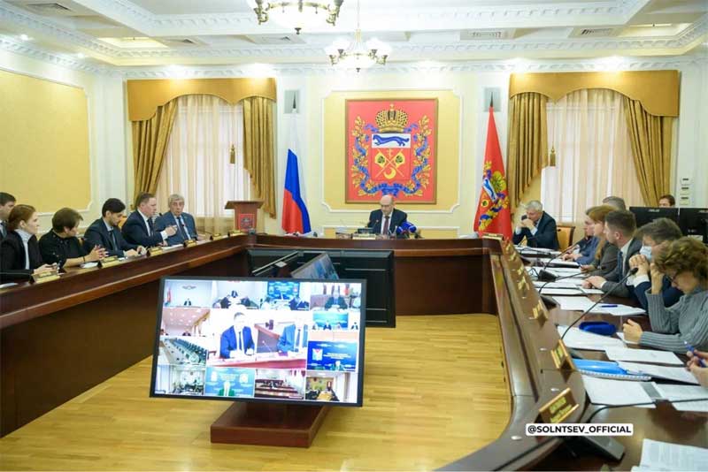 Евгений Солнцев рассказал о решениях, принятых на заседании областного правительства