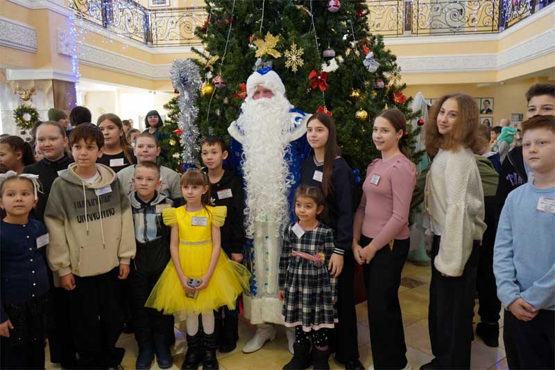 Первые новогодние мероприятия в рамках проведения «Губернаторской ёлки» состоялись в Оренбуржье