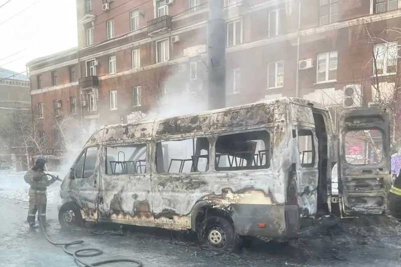 В Орске прокуратура устанавливает обстоятельства возгорания маршрутного автобуса