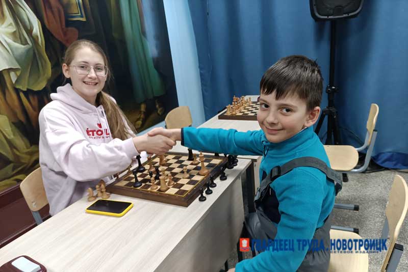 Новотроицк присоединился к Всероссийскому проекту «Шахматы для СВОих»