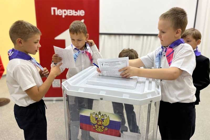 В Оренбуржье прошли первые в России детско–юношеские  выборы в советы «Первых»