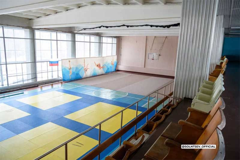 Евгений Солнцев посетил Оренбургский госуниверситет, которому  исполнилось 70 лет, и отметил необходимость ремонта его объектов 