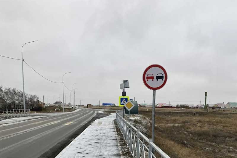 Современные системы освещения появились более чем на десяти километрах региональных дорог в Оренбуржье