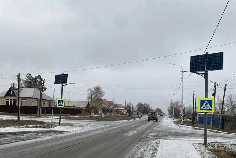 Современные системы освещения появились более чем на десяти километрах региональных дорог в Оренбуржье