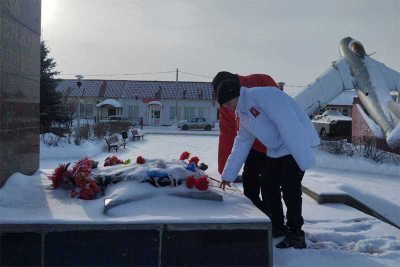 Молодые оренбуржцы стали активными участниками мероприятий, посвященных годовщине полного снятия блокады Ленинграда