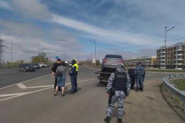 Судебные приставы Оренбуржья арестовали дорогостоящие иномарки должников на сумму свыше 6 миллионов рублей