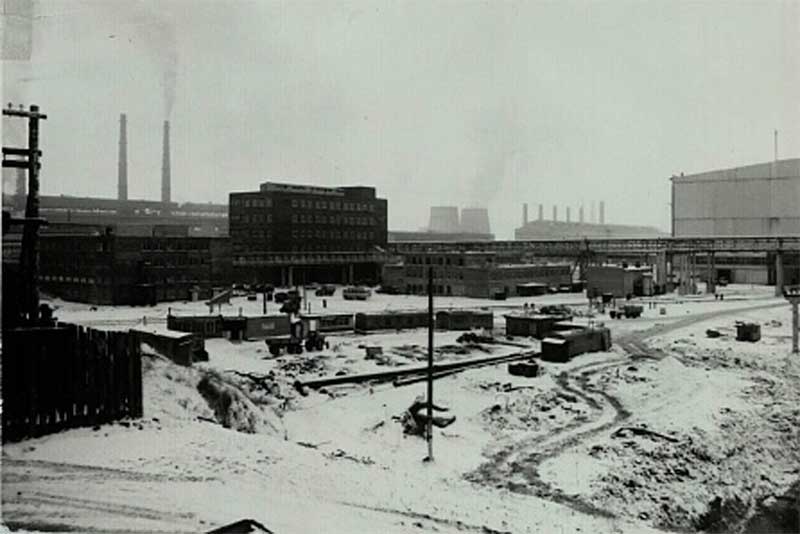 ЭТО БЫЛО, БЫЛО…  80 лет назад началось строительство Орско-Халиловского металлургического завода