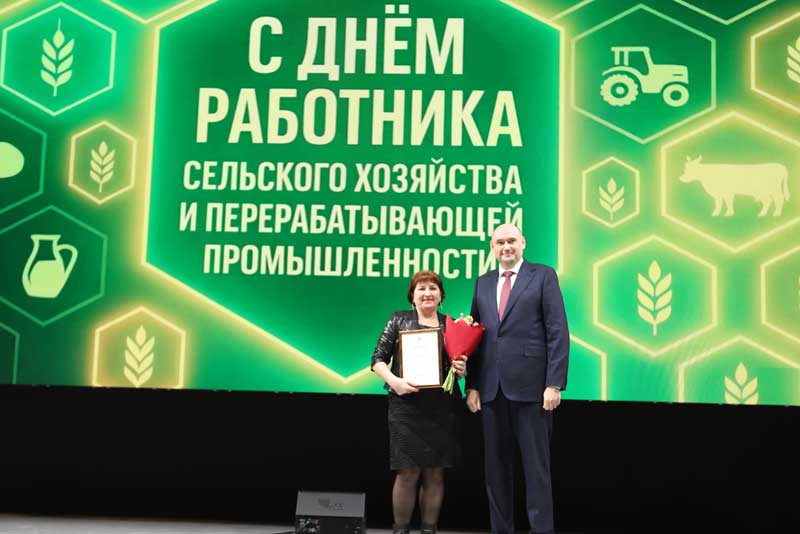 Работников Новотроицкого предприятия «Восточная Агро» отметили в числе лучших в Оренбуржье  по итогам сельскохозяйственного года 