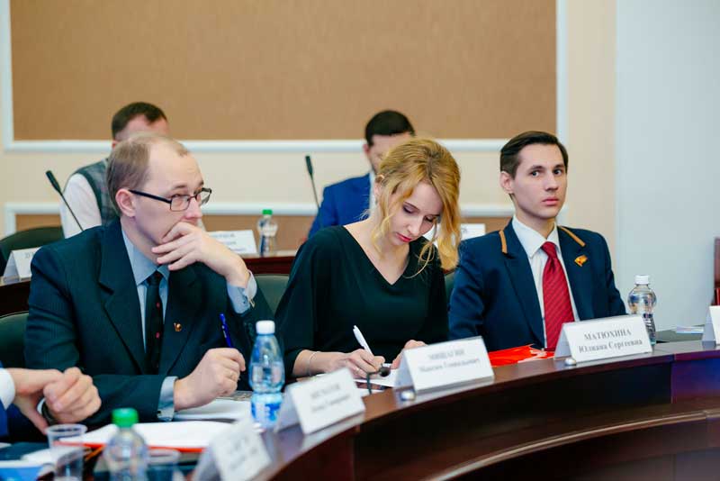 Молодой парламентарий из Новотроицка отмечен Благодарственным письмом