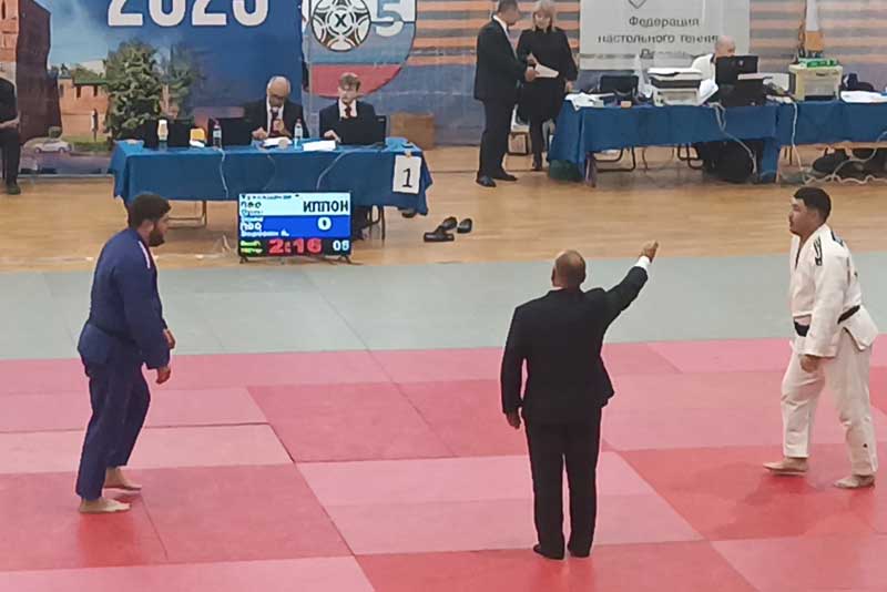 Ветераны новотроицкого дзюдо успешно выступили на Открытом чемпионате России