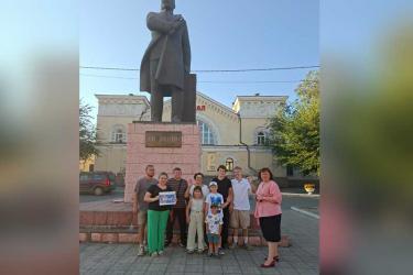 В Новотроицке семьи участников СВО отправились в увлекательную киноэкскурсию