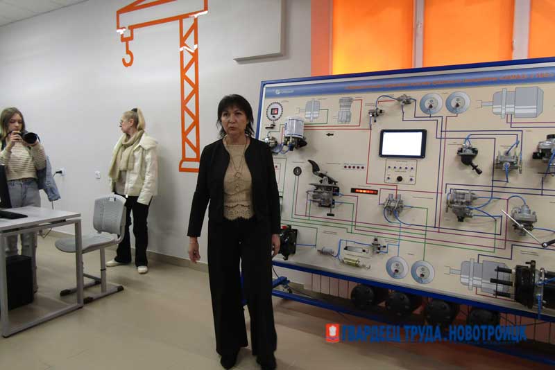 Как обеспечить предприятия города специалистами востребованных профессий, обсуждали на заседании Общественной палаты Новотроицка