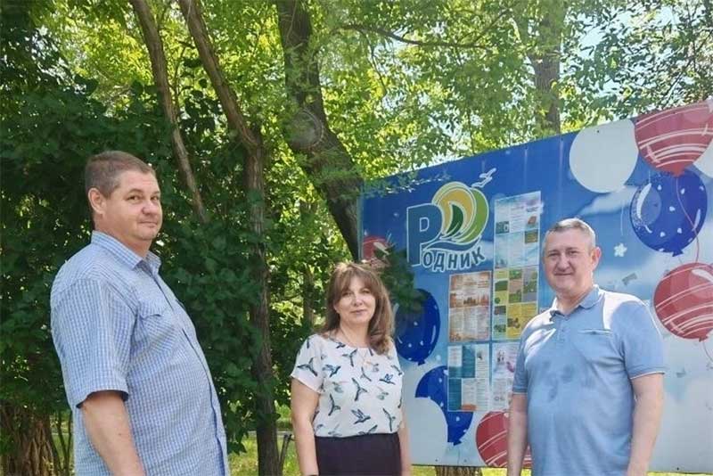 В новотроицком оздоровительном лагере «Чайка» готовятся ко второй  смене, а в «Роднике» -  продолжается первая