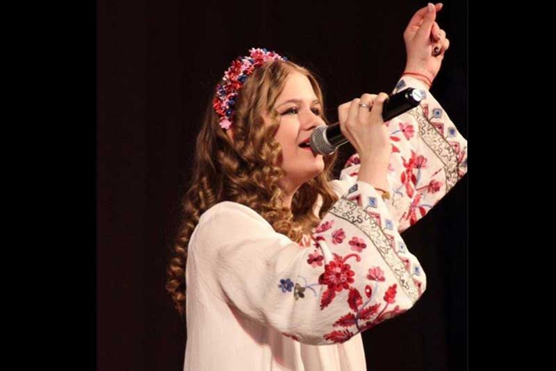 Уроженка Новотроицка Дарья Захарчева вышла в полуфинал Международного вокального конкурса