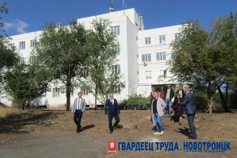 Благоустройство общественного пространства на улице Винокурова в Новотроицке  пройдет поэтапно