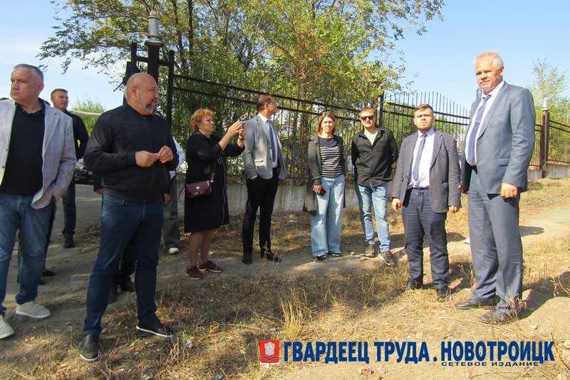 Благоустройство общественного пространства на улице Винокурова в Новотроицке  пройдет поэтапно