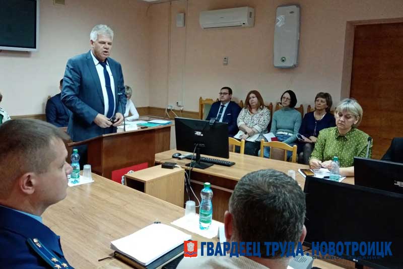 Олег Папунин избран главой Новотроицка