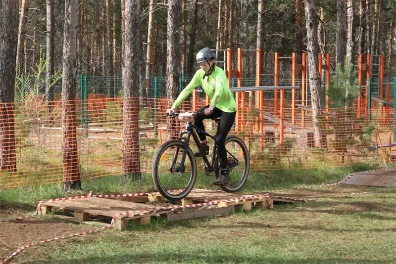 Воспитанники новотроицкого тренера Дмитрия Буданцева  успешно выступили на Кубке России по спортивному туризму на велосипедных дистанциях